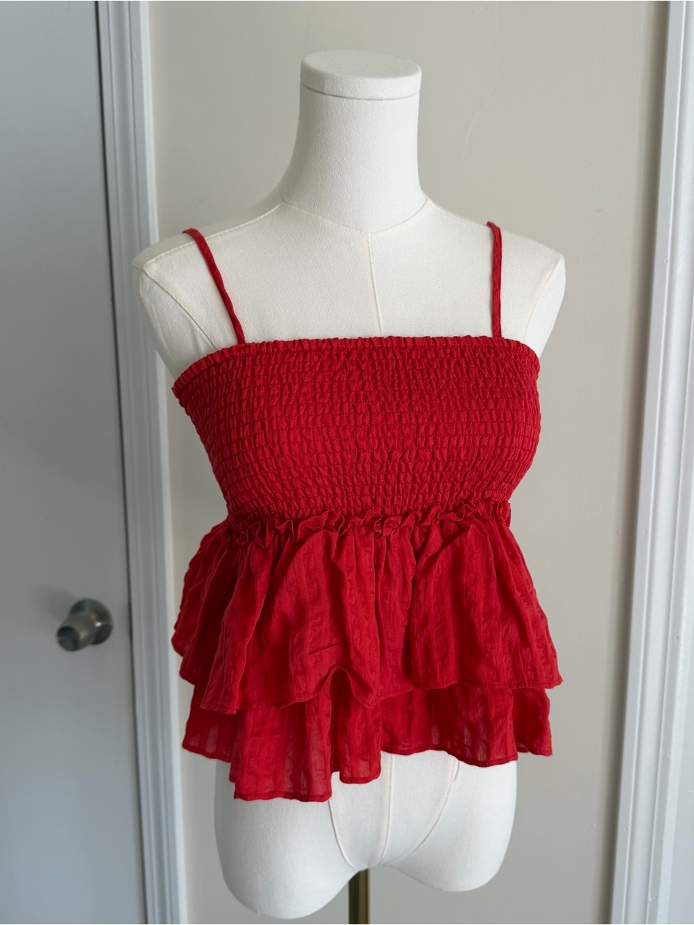BB Dakota by Steve Madden Red Smocked Peplum Cropped Tank Top Blouse